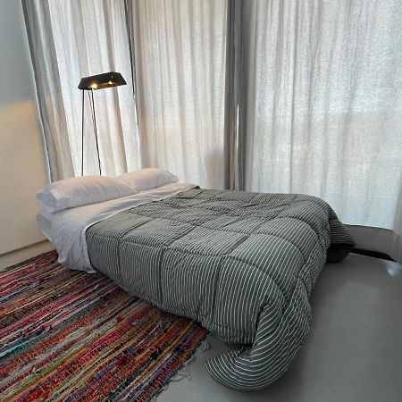 Increible Loft En Barrio Residencial Apartment Remedios de Escalada Ngoại thất bức ảnh