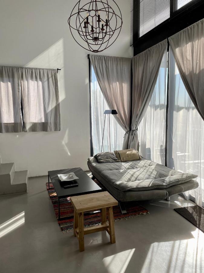 Increible Loft En Barrio Residencial Apartment Remedios de Escalada Ngoại thất bức ảnh